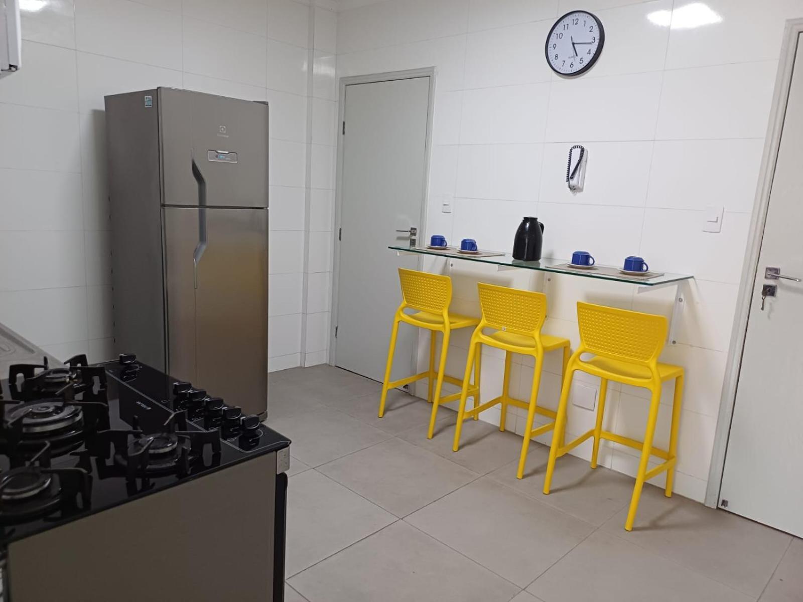 קאבו פריו Apartamento Praia Do Forte מראה חיצוני תמונה